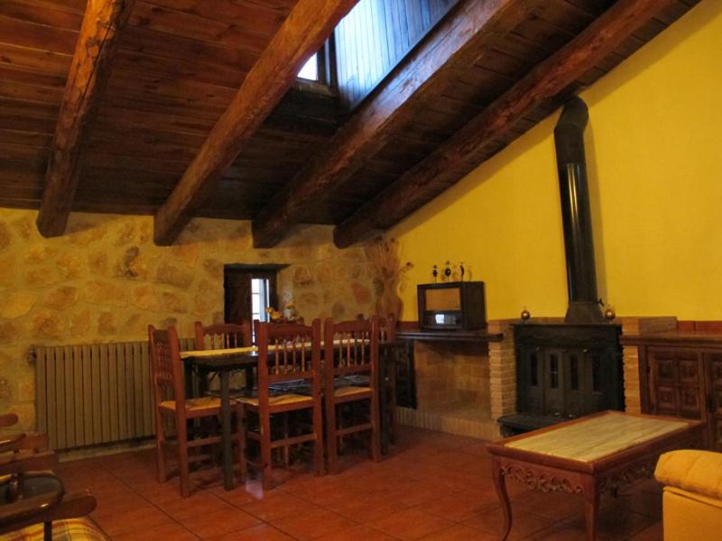 Casa La Abuela de Vicente, Pozondón – Precios 2021 actualizados