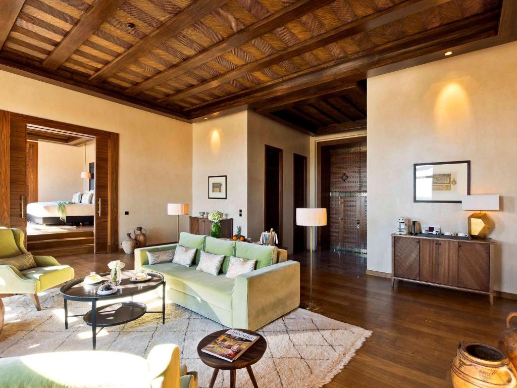 Posezení v ubytování Fairmont Royal Palm Marrakech