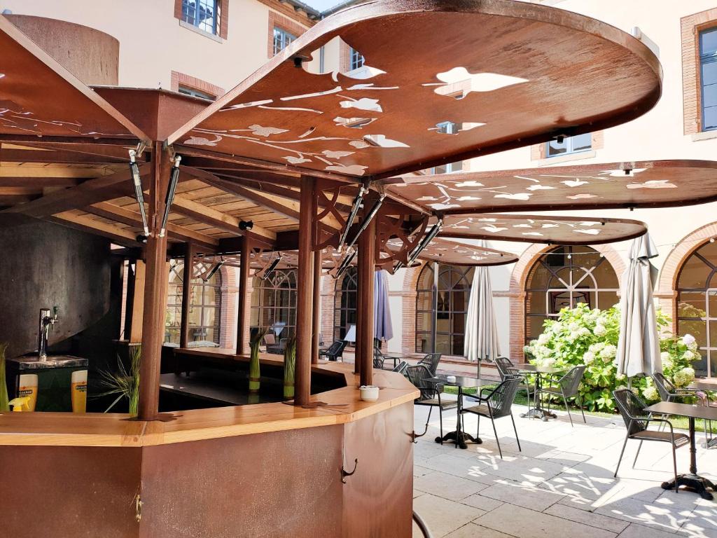 Restaurace v ubytování Abbaye des Capucins Spa & Resort