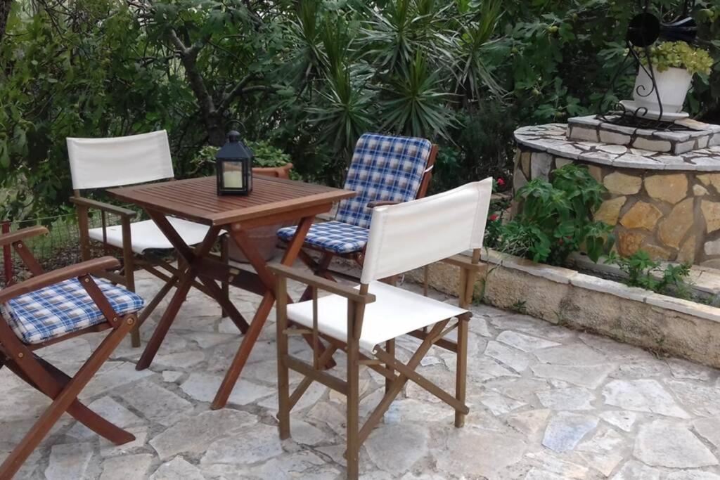 Zahrada ubytování Yria Suite Zakynthos