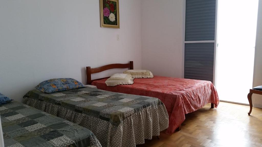  Apto espaçoso com vista para o mar na Praia Grande