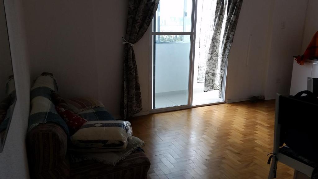  Apto espaçoso com vista para o mar na Praia Grande