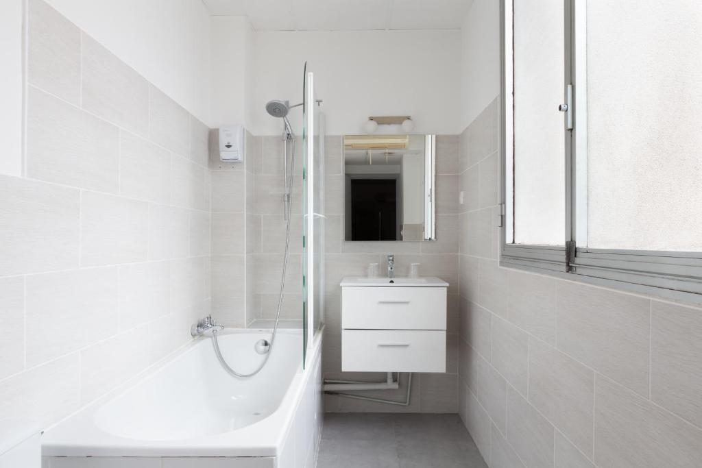 Lille City Hotel - Resim 16