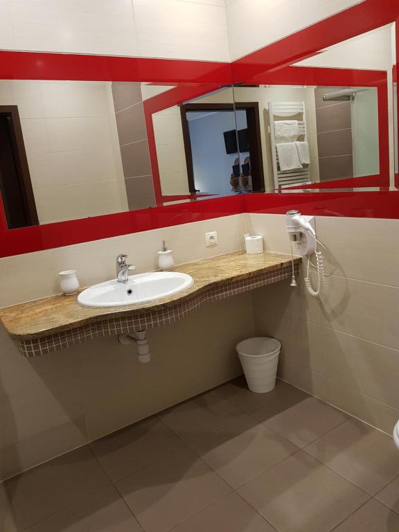 Pokoje De Luxe Figaro - 10