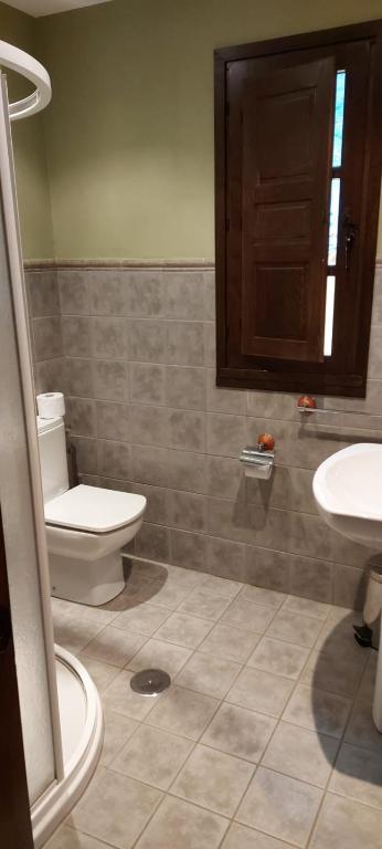 Koupelna v ubytování CASA MUNIELLOS