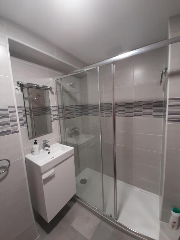 Koupelna v ubytování Acogedor Apartamento 2ª línea playa