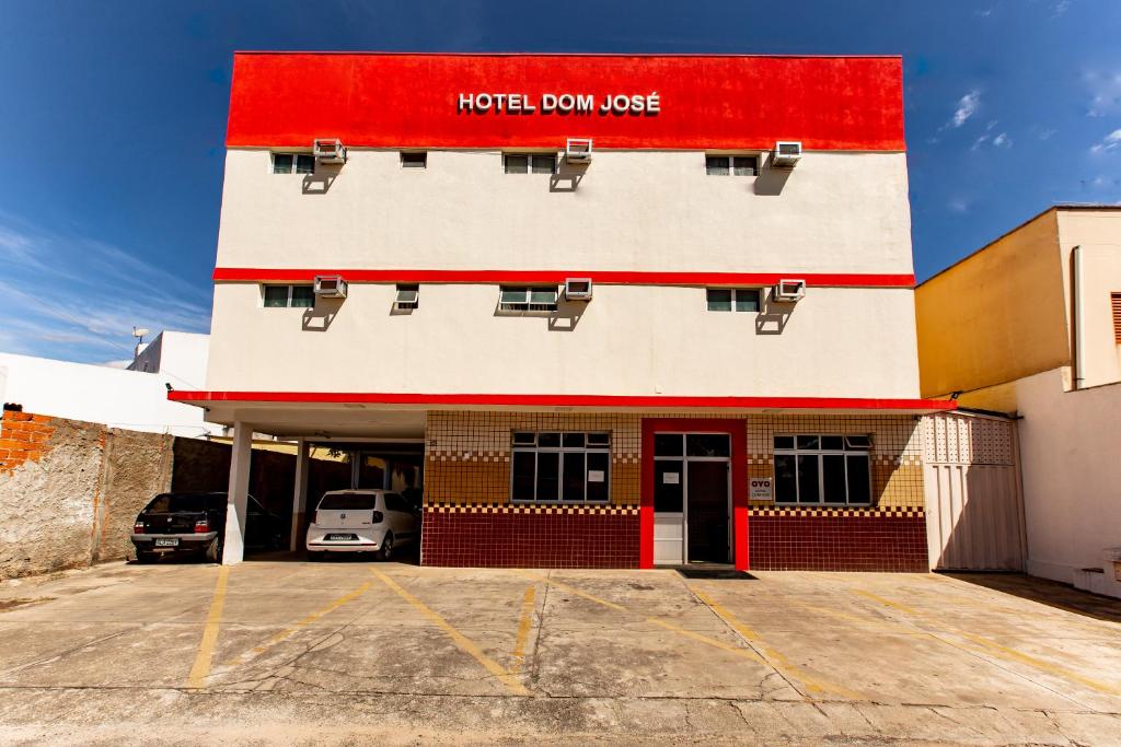  Dom José Hotel