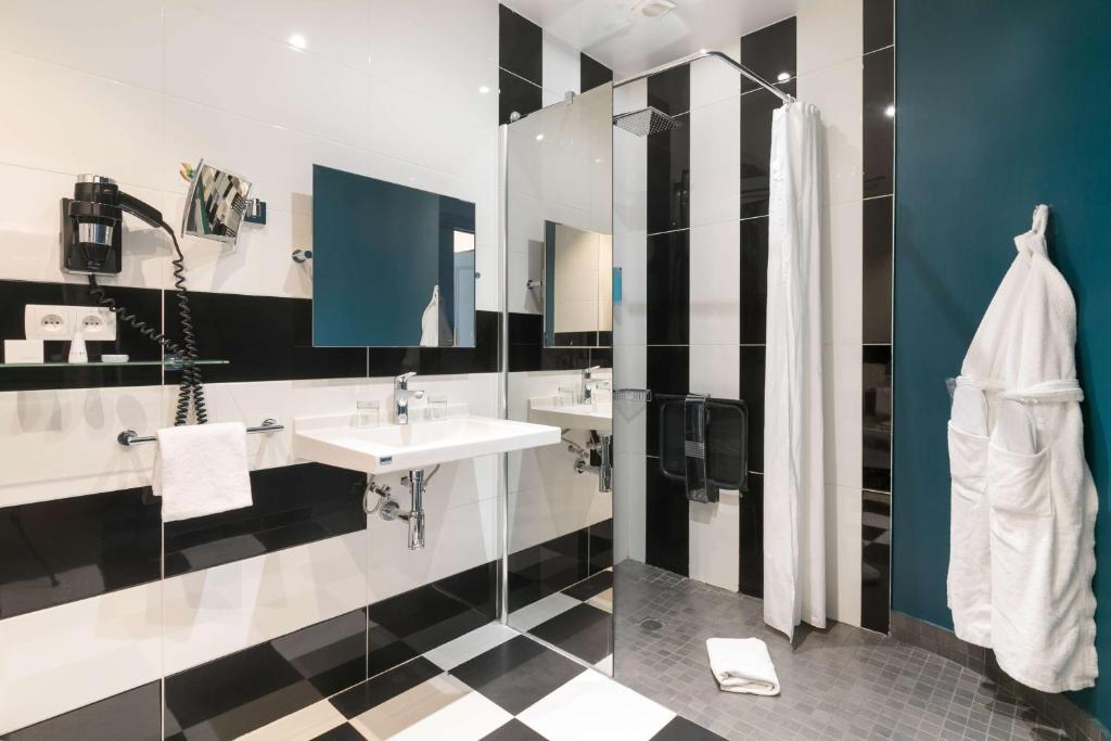 Best Western Plus Hôtel Brice Garden Nice - Resim 25