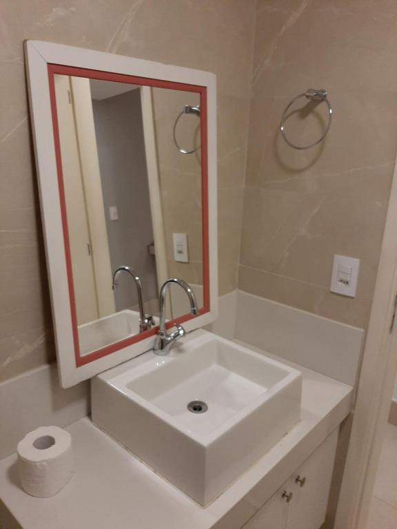  Adorável Apartamento com duas suites