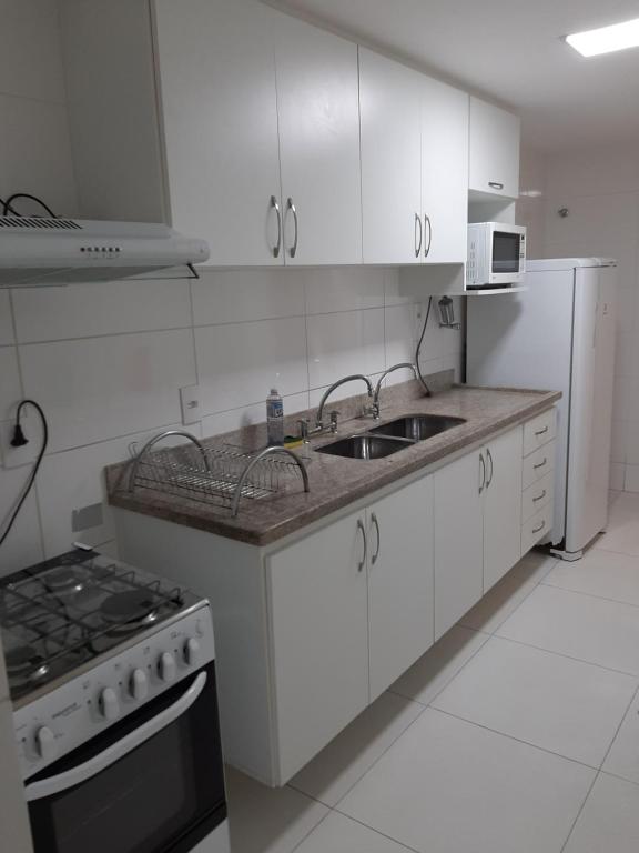  Adorável Apartamento com duas suites