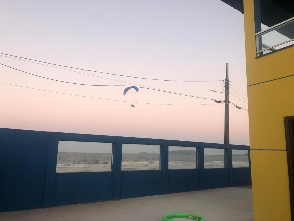  PÉ NA AREIA apartamento térreo