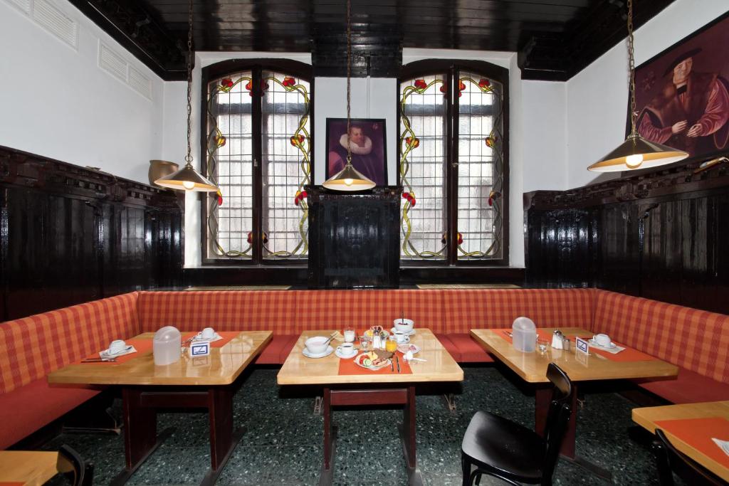 Hotel Ahl Meerkatzen - Resim 15