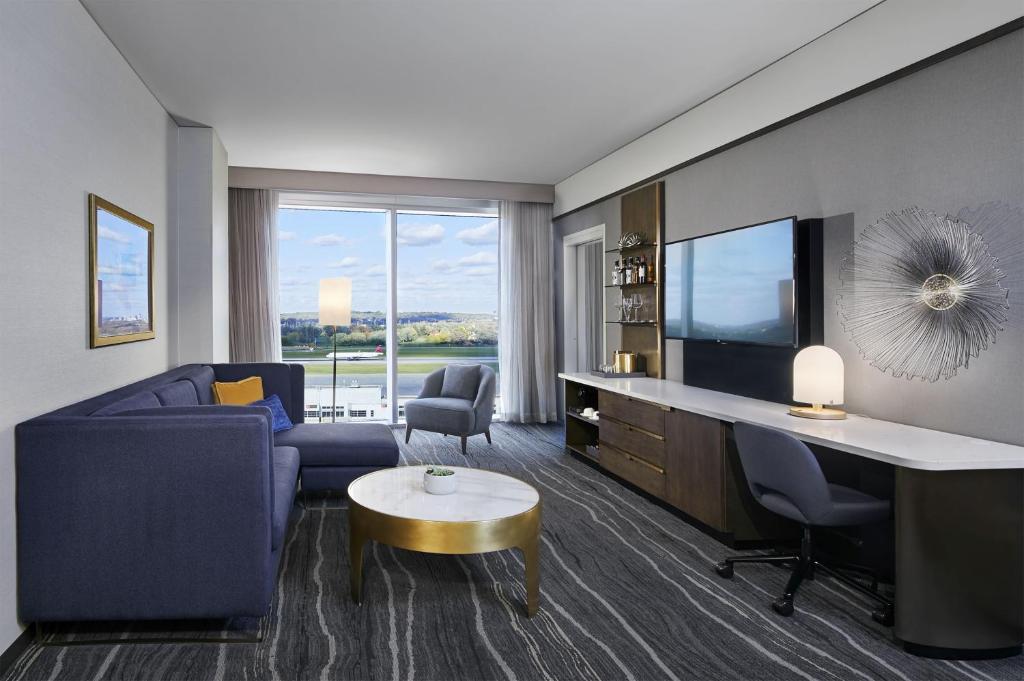 InterContinental Minneapolis - St. Paul Airport by IHG photo