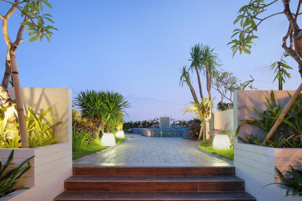 Zahrada ubytování Nikhila Seminyak Bali