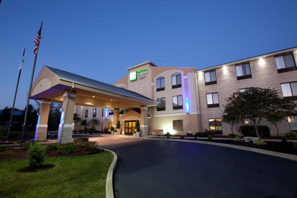 a hotel building with a driveway in front of it at Holiday Inn Express Plymouth, an IHG Hotel in Plymouth