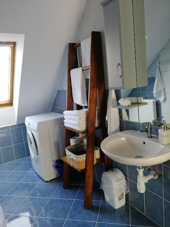 Zdjęcie z galerii obiektu Blue Apartman w mieście Makó