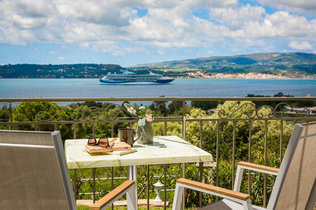 Panorama Fanari studios and apartments - 14