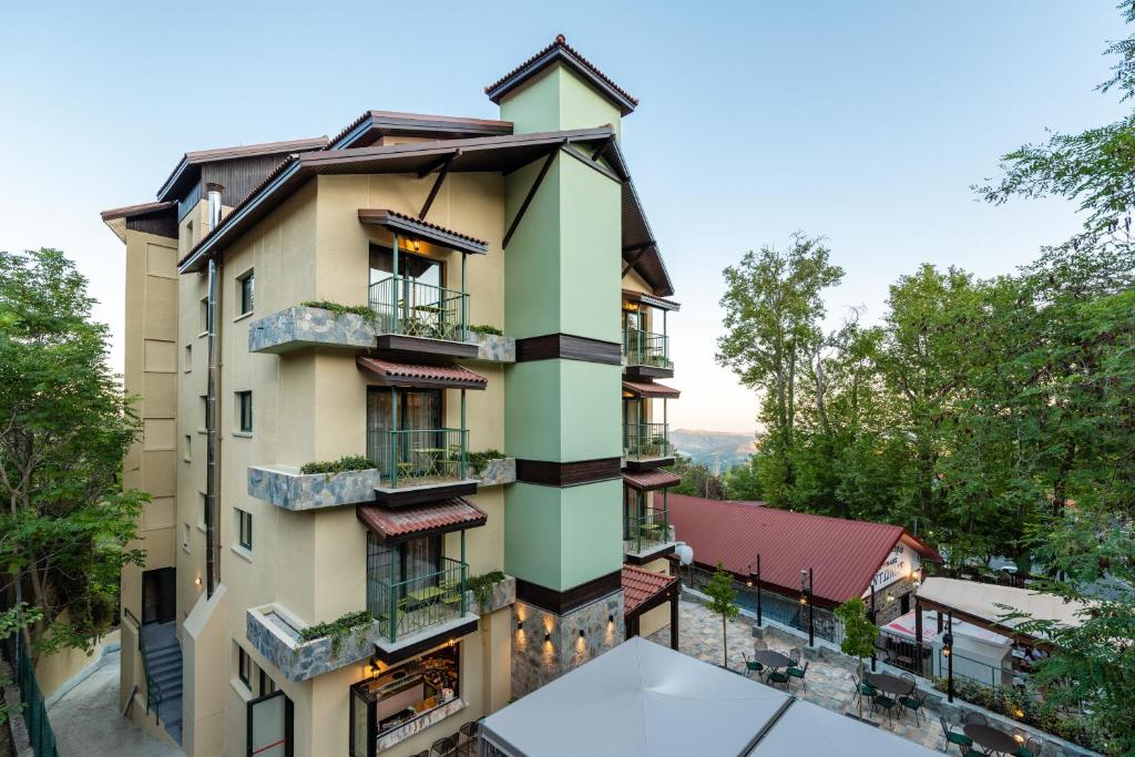 Petit Palais Platres Boutique Hotel