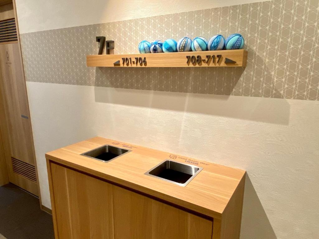Kuchyň nebo kuchyňský kout v ubytování THE POCKET HOTEL Kyoto Karasuma Gojo