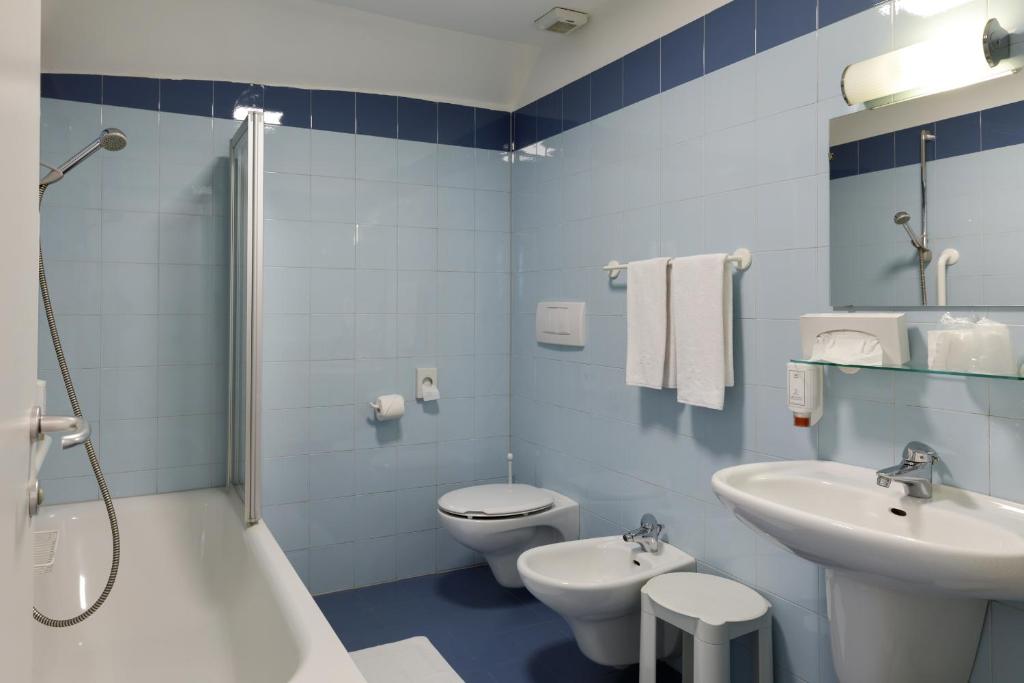 Koupelna v ubytování Hotel Kolping