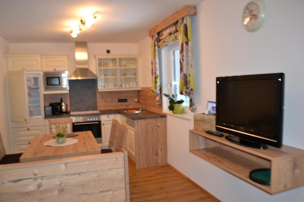 Kuchyň nebo kuchyňský kout v ubytování Landhaus Marina