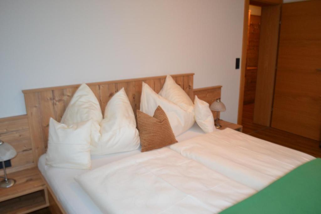 Postel nebo postele na pokoji v ubytování Landhaus Marina