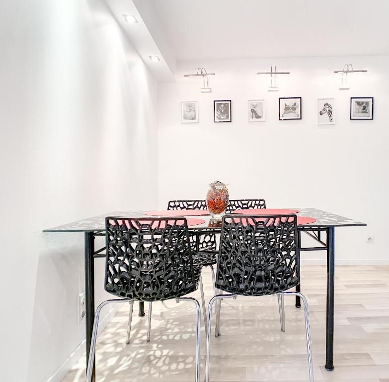 The downtown cosy apartments – photo 33