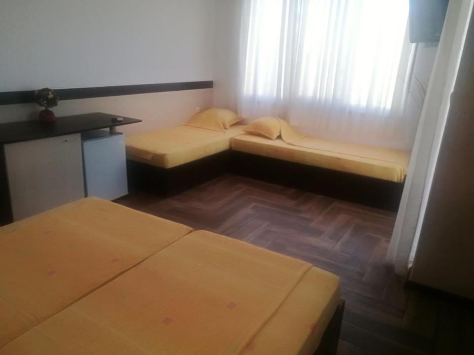Къща за гости ЕЛИ - Sala Quadrupla Standard