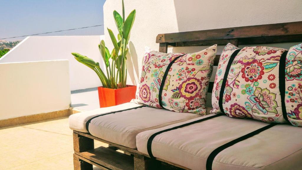 Golden Cliff House - 3