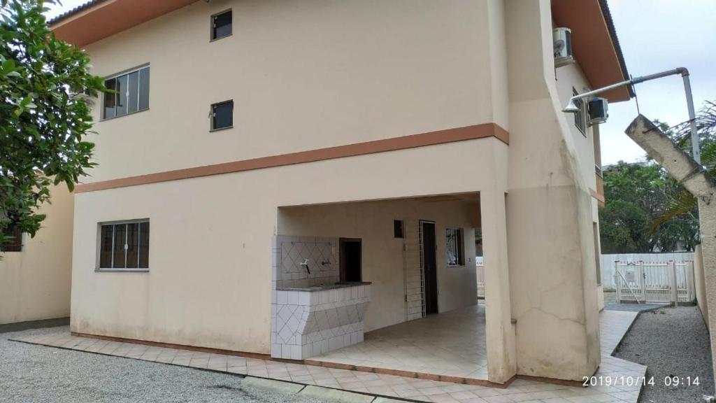  Casa em Bombinhas Canto Grande para 12 pessoas