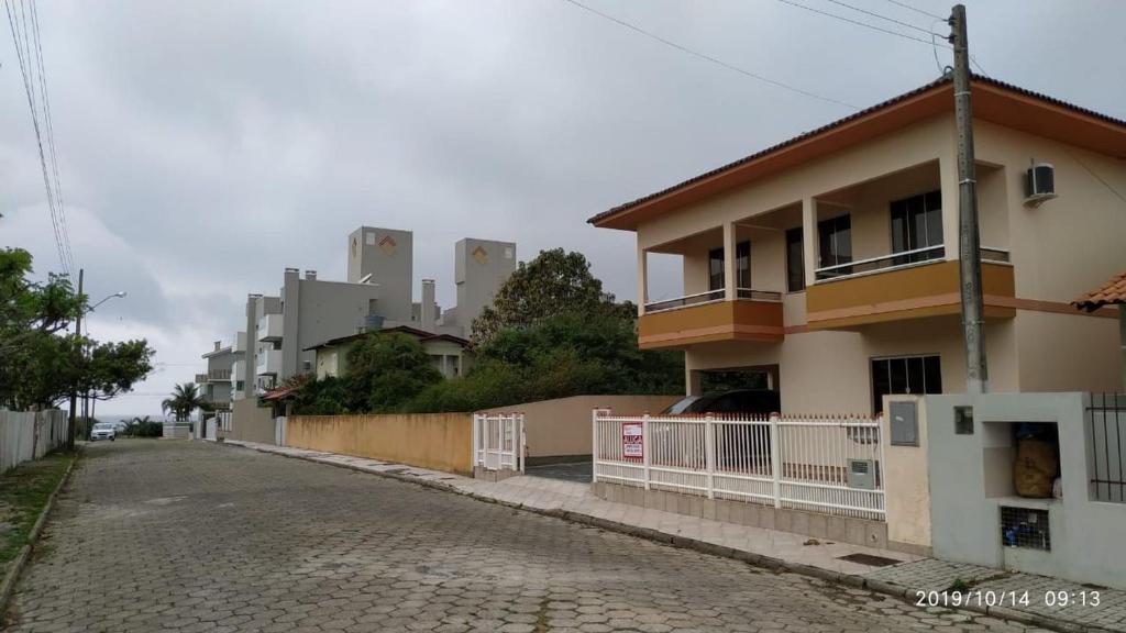  Casa em Bombinhas Canto Grande para 12 pessoas
