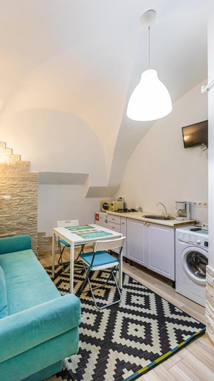 Piata Sfatului Central Confort - Resim 4