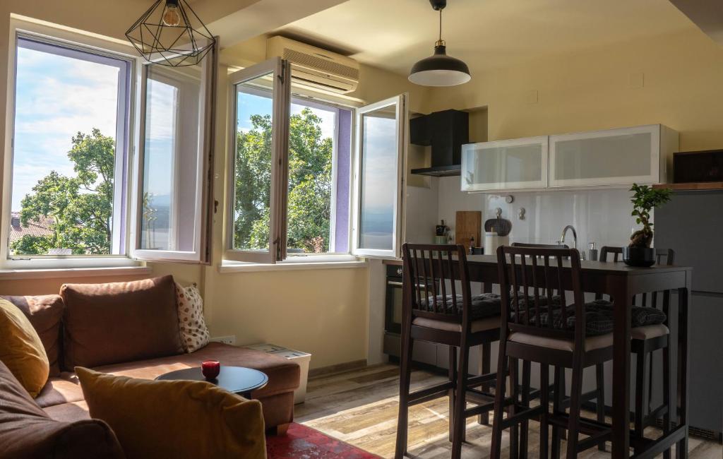 Fotografia z galérie ubytovania Apartment with seaview v destinácii Opatija