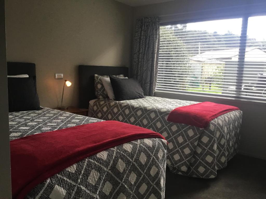Bay Breeze Accommodation - Appartement De Deux Chambres