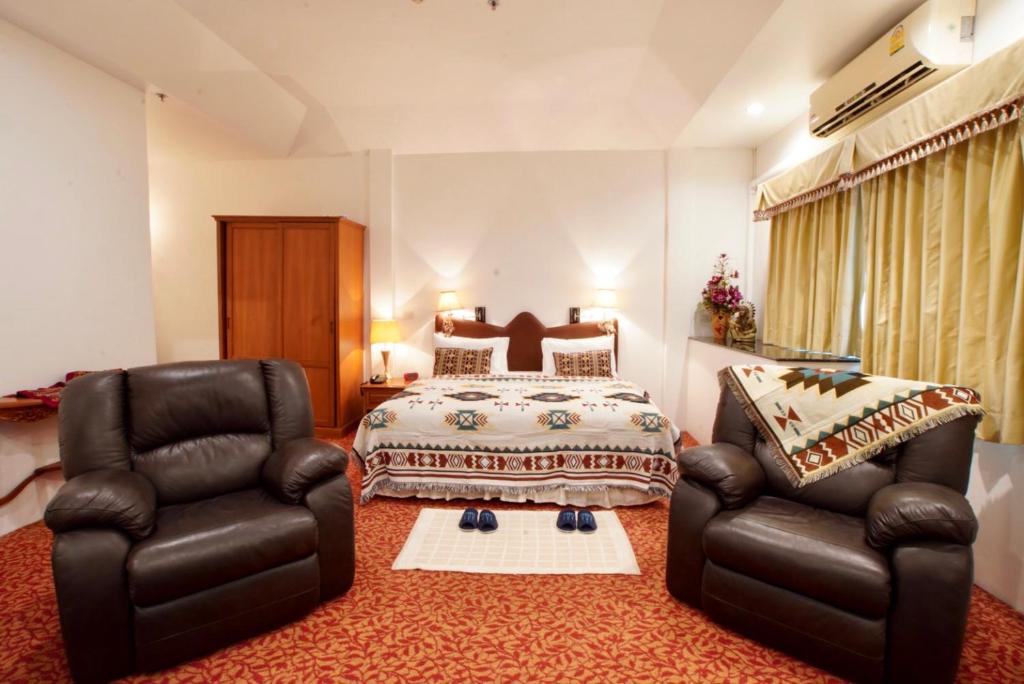 Suitetrails - Thongsomboon Club Hotel