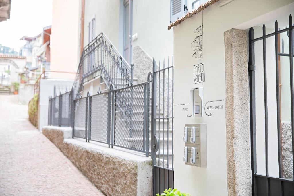The building in which Az apartmant is located