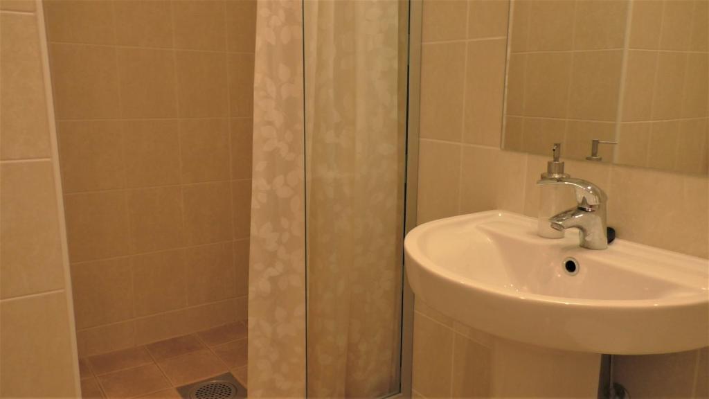 Koupelna v ubytování Nuustaku Villa