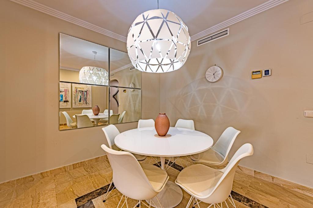 Fotografie z fotogalerie ubytování Marina Luxury Apartment v destinaci Estepona