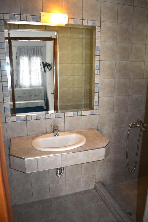 Koupelna v ubytování Villa Molos