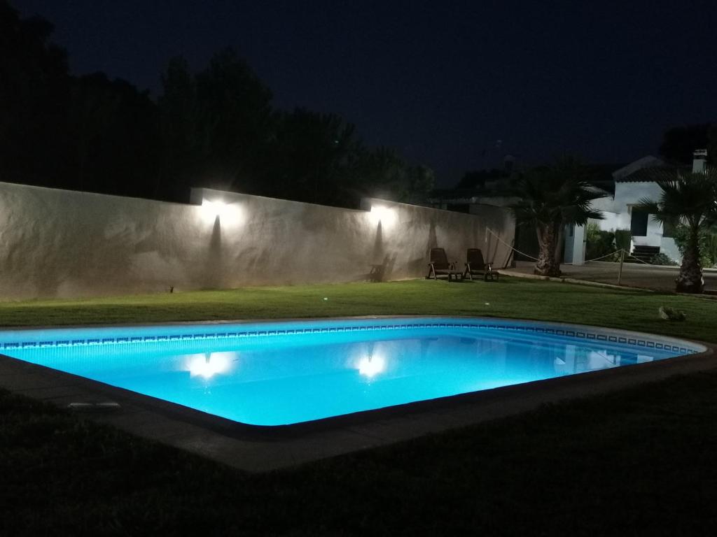 Piscina en o cerca de Alojamiento Rural El Chaparral