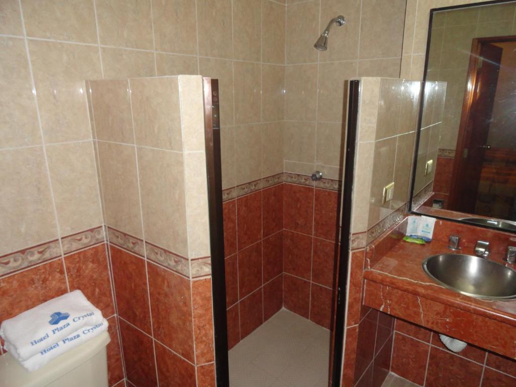Koupelna v ubytování Hotel Plaza Crystal