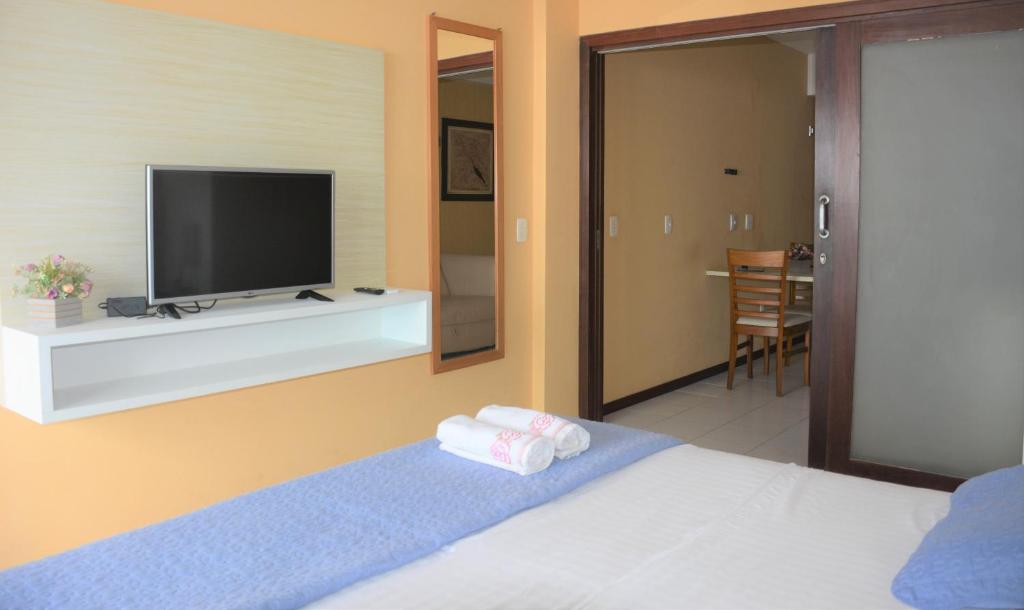 Araça Flat - Beira mar - Apto508 lateral com vista parcial