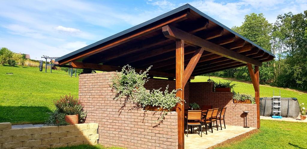 Zahrada ubytování Apartmány Fišerka
