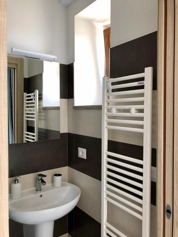 Koupelna v ubytování B&B Al Gravattone