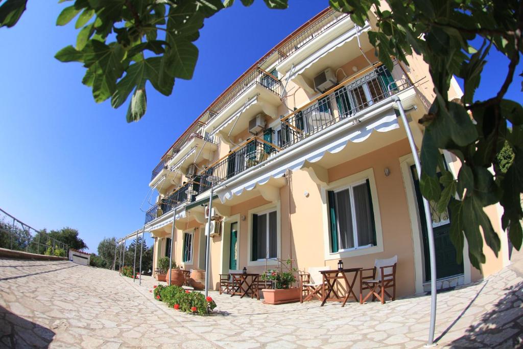 The building in which Az apartmant is located