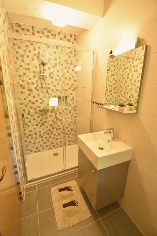 Guesthouse Obitelj Paulic - 8