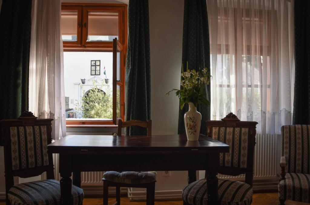 Posezení v ubytování Pont Vendégház