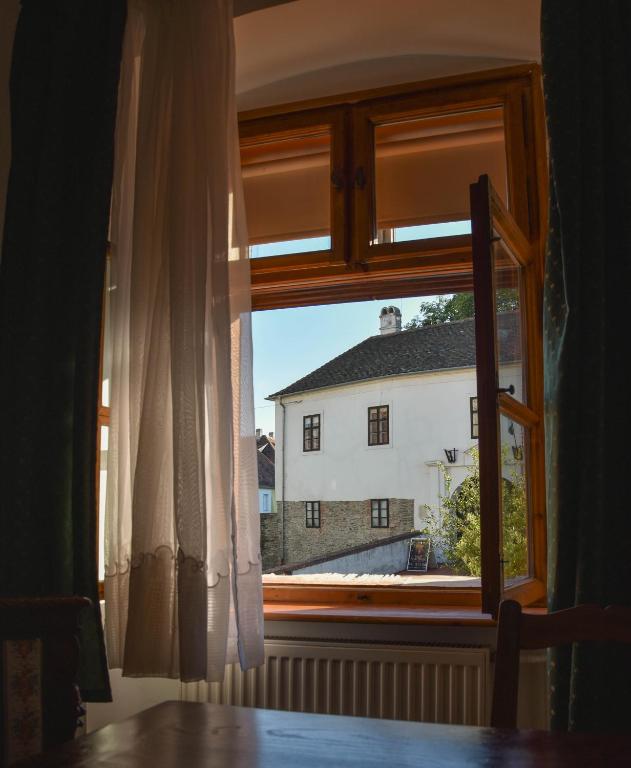 Fotografie z fotogalerie ubytování Pont Vendégház v destinaci Kőszeg