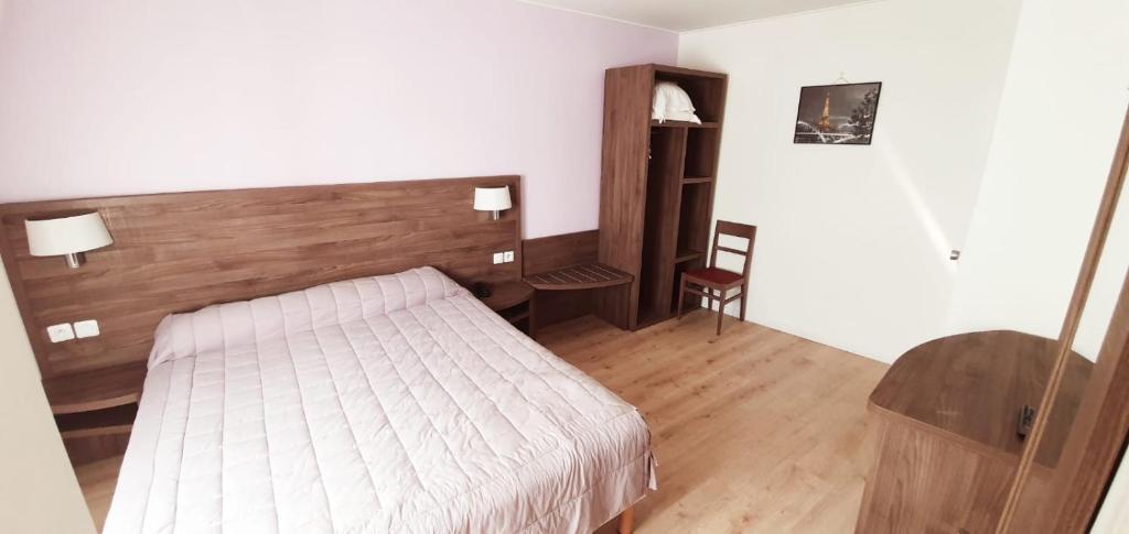 Hôtel des Pyrénées - Entre Bastille et Nation - Resim 12