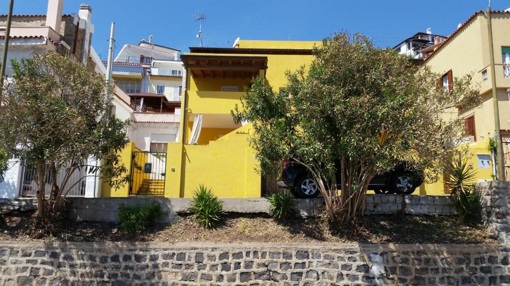 The building in which Az apartmant is located